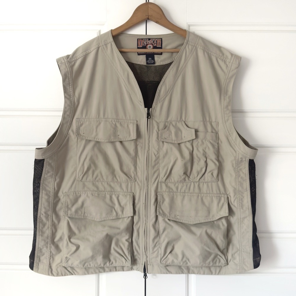 Duluth Trading Fishing Vest Mens 3XL Tan Vented Utility Hunting Workwear